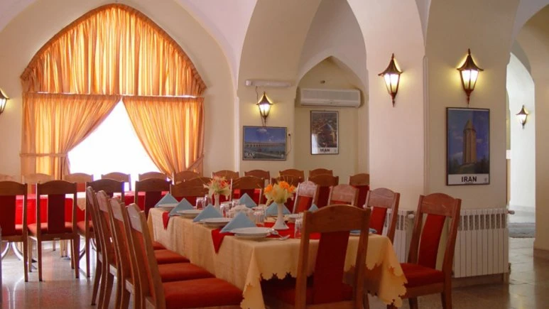 فندق جهانکردی اصفهان 1