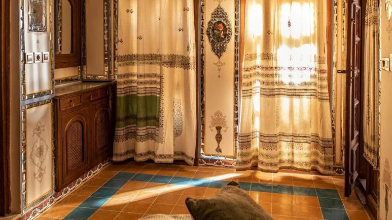 إقامة تقليدية عمارت شهسواران اصفهان 6