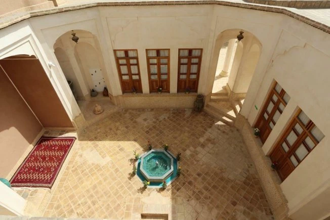 إقامة تقليدية عمارت ماندکار کاشان 11