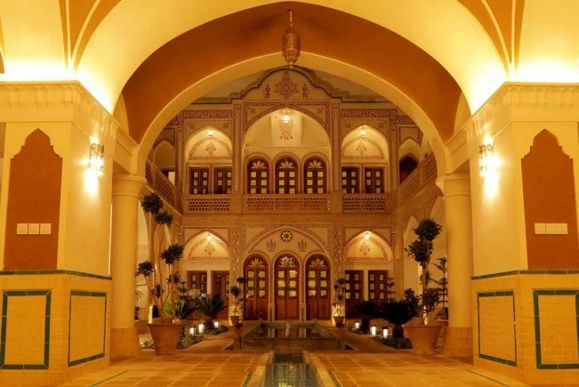 إقامة تقليدية عمارت ماندکار کاشان 13