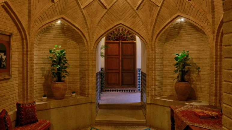 بوتیک فندق ایران مهر شيراز 5